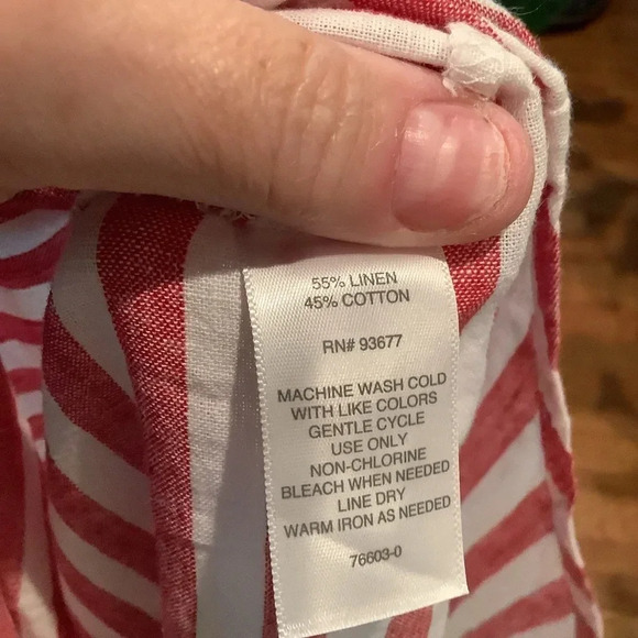 #300 NWT Super Soft Liz Claiborne Linen Top Size Small. Oversized - Picture 8 of 8